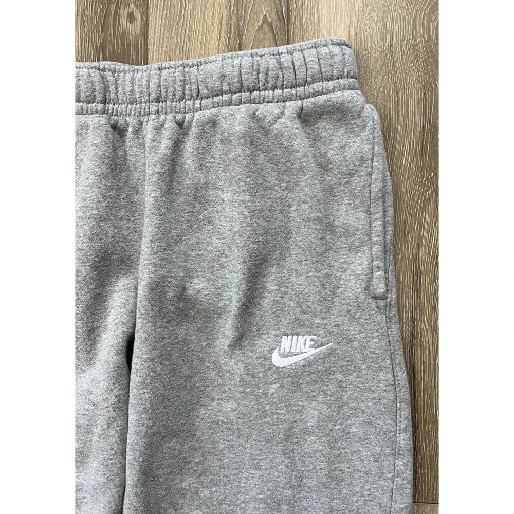 Nike Sweatpants Mens Sz Small Gray Fleece Joggers Comfort Athletic Lounge Pants